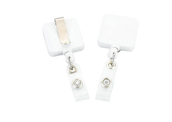 Hitam, warna disesuaikan Lapangan Retractable ID Badge gulungan / kartu kredit, cincin Key yo yo 30.222