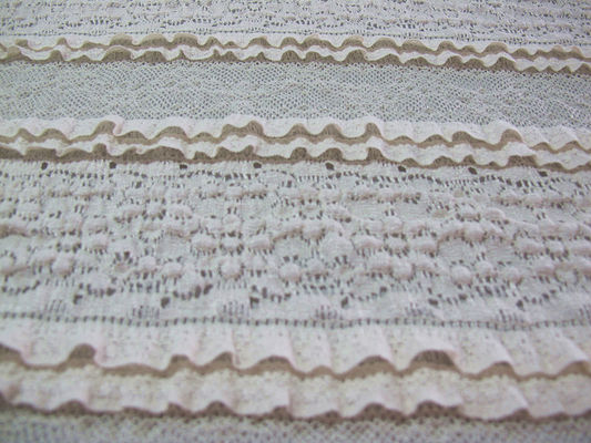 Multilayer Bridal Stretch Lace Potong Fabric Eco Friendly 50 &#39;&#39; - 52 &#39;&#39; CY-LW0182