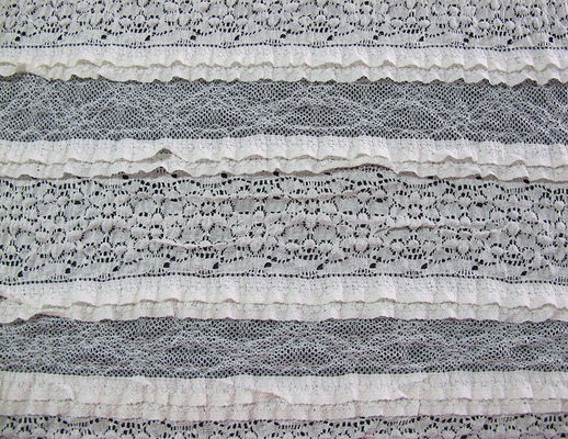 Multilayer Bridal Stretch Lace Potong Fabric Eco Friendly 50 &#39;&#39; - 52 &#39;&#39; CY-LW0182