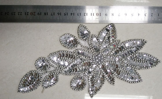Daun Fashional Handmade Bead Collar Trims dibuat di Beads Perak