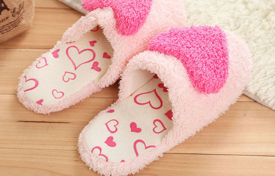 Kartun 11 "3D Cinta gadis Plush Sandal dan Boots, nyaman wanita sandal