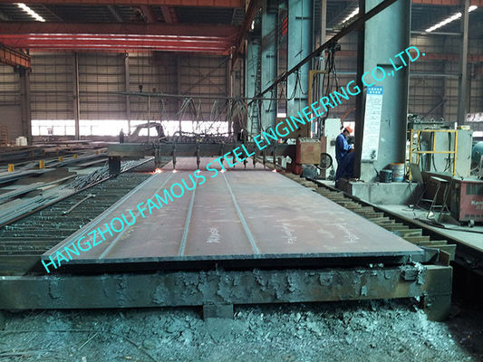 Tempat Penampungan Limbah Industri Logam Ringan Preengineered AISC 80 X 110