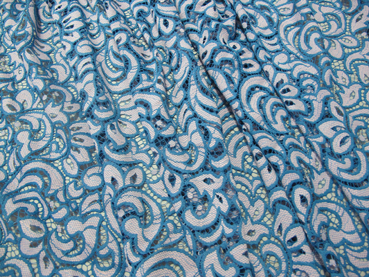 Warna-warni Bunga Cotton Nylon Lace Fabric Eco Friendly AZO Gratis Mewarnai