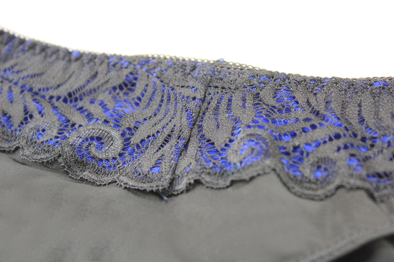 Kapas / Nylon Rendah Pinggang Sexy Pretty Girls Bikinis Cut Out Kembali Panties