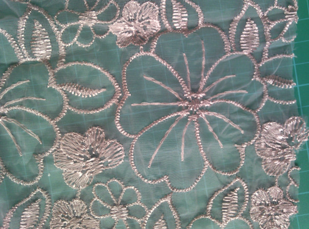 Polyester bordir Lace Fabric bulu putih dan pola organza hitam