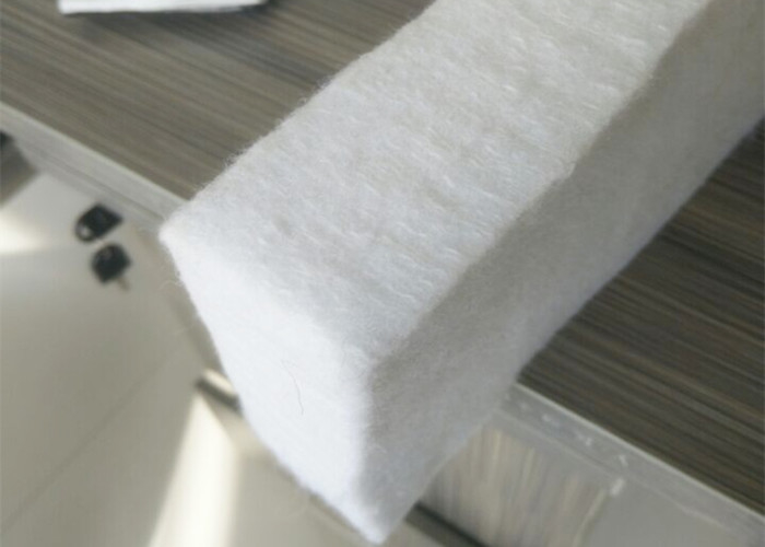 8500gsm 40mm Debu Filter Cloth PE Gumpalan / Padding untuk Aluminium Cushion
