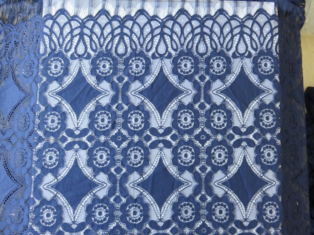 Indah Deep Blue Geometric Cotton Nylon Peregangan Lace Fabric / Lace Curtain Fabric